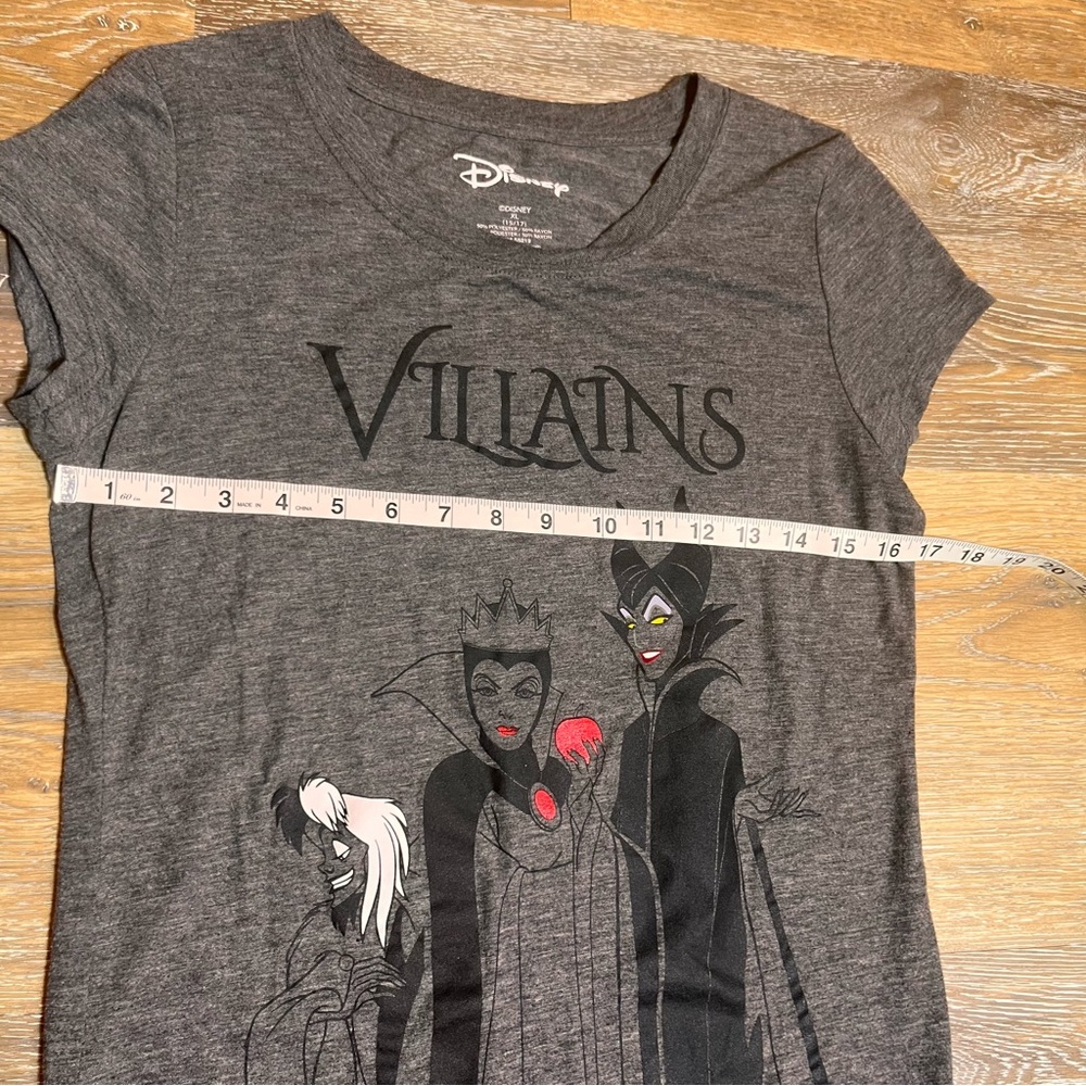 Disney Womens Fitted T-Shirt Villains Top Heather Gray Size XL - Picture 4 of 5
